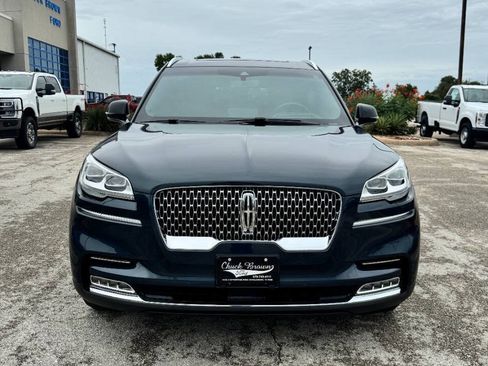 Used 2023 Lincoln Aviator Reserve w/ Equipment Group 201A RWD image 10