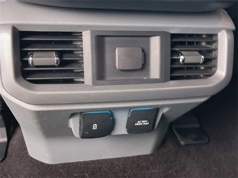 Used 2022 Ford F150 XLT w/ Equipment Group 302A High image 17