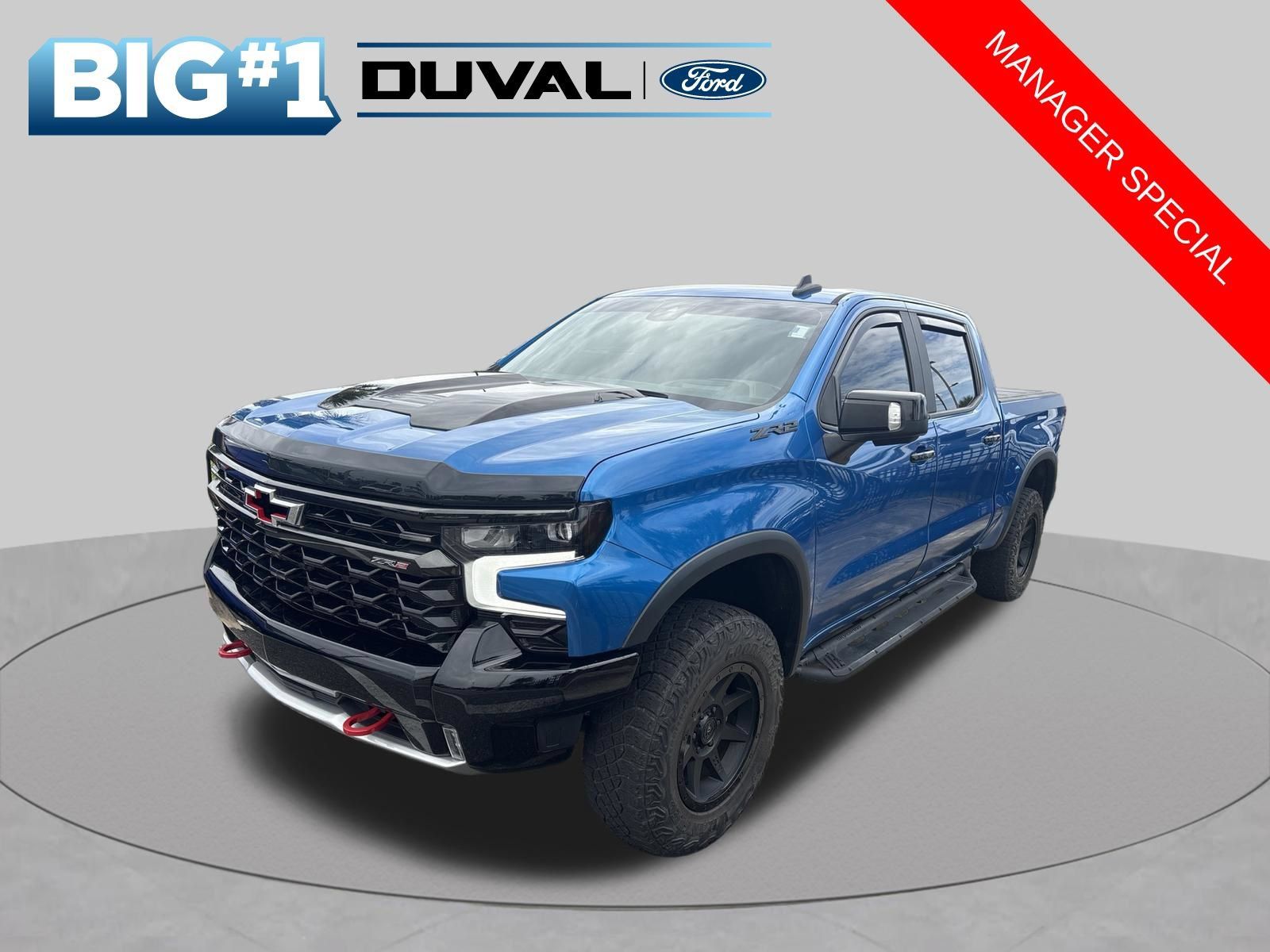 Used 2022 Chevrolet Silverado 1500 ZR2 w/ Technology Package AWD/4WD image 2