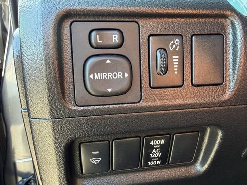 Used 2016 Toyota 4Runner SR5 image 28