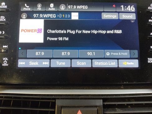 Used 2020 Honda Accord EX image 25