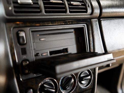 Used 2001 Mercedes-Benz ML 55 AMG 4MATIC image 42