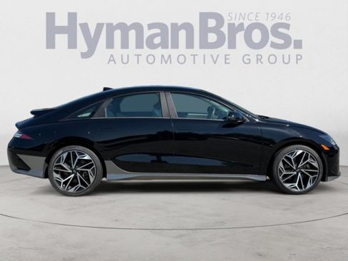 Used 2023 Hyundai Ioniq 6 SEL AWD/4WD image 2