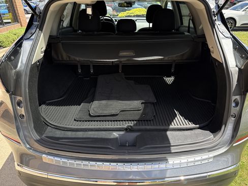 Used 2020 Nissan Murano SV w/ Cargo Package AWD/4WD image 5