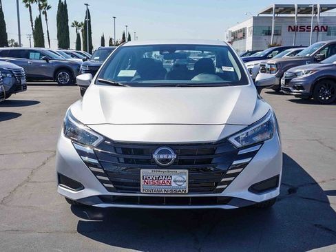 New 2025 Nissan Versa SV w/ Trunk Package image 2