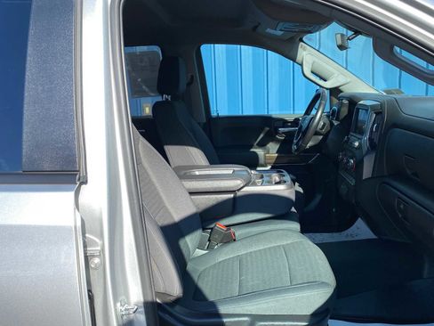 Used 2021 Chevrolet Silverado 1500 LT image 31