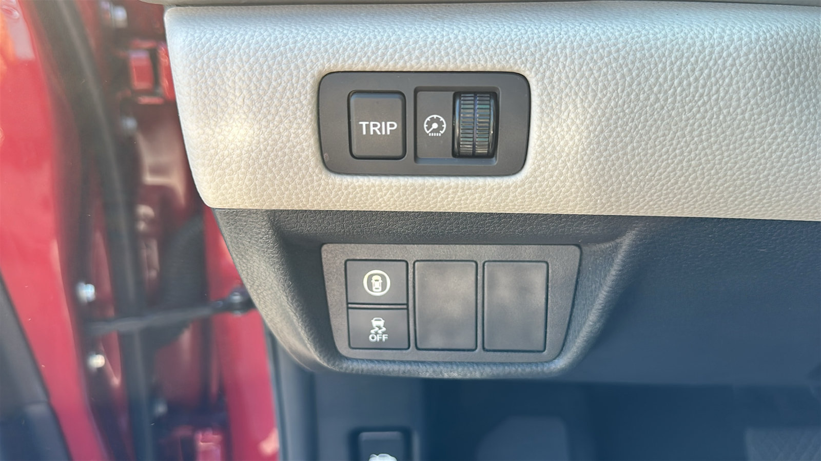 Used 2021 Honda Accord EX image 16