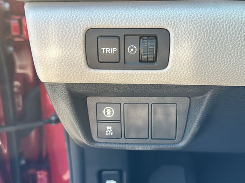 Used 2021 Honda Accord EX image 16