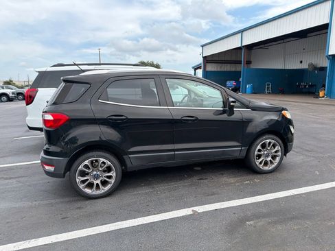 Certified 2019 Ford EcoSport Titanium FWD image 4