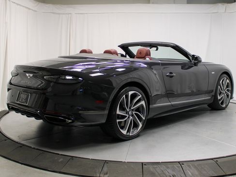 New 2025 Bentley Continental GT Speed image 12