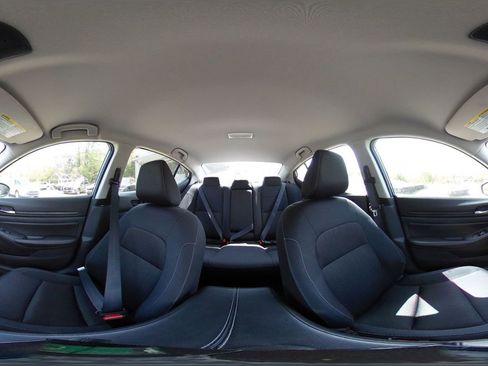 Used 2025 Nissan Altima 2.5 SV image 41