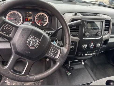 Used 2017 RAM 3500 Tradesman AWD/4WD image 7