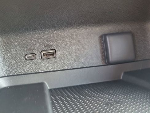 New 2026 Chevrolet Traverse Z71 w/ Enhanced Driving Package image 28