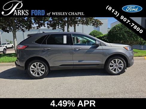 Certified 2024 Ford Edge Titanium AWD/4WD image 3