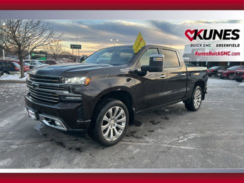 Used 2020 Chevrolet Silverado 1500 High Country w/ Technology Package image 10