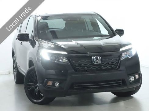 Used 2021 Honda Passport Sport image 2