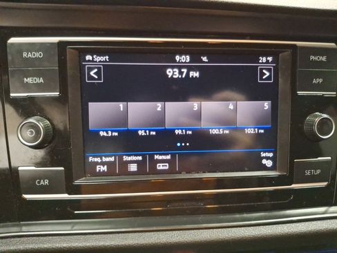 Used 2019 Volkswagen Jetta GLI image 19