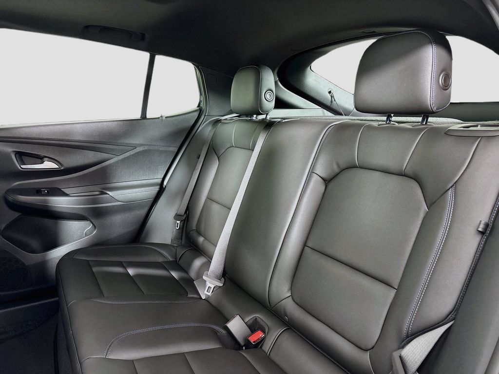 New 2026 Buick Envista Sport Touring w/ Convenience I Package FWD image 24