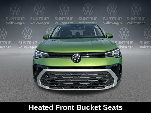 Used 2026 Volkswagen Taos SE AWD/4WD image 9