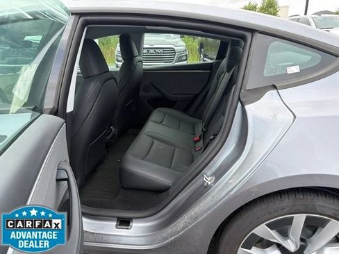Used 2025 Tesla Model 3 Long Range RWD image 11