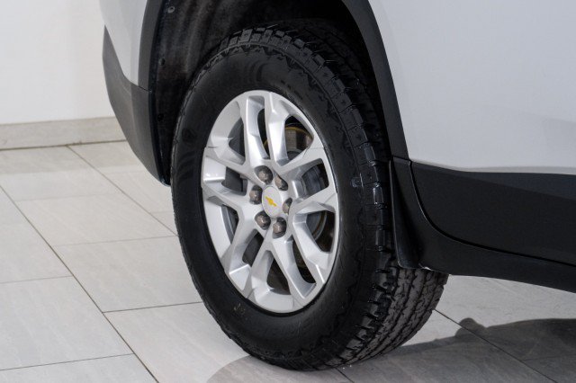 Used 2022 Chevrolet Traverse LS w/ LPO, Floor Liner Package AWD/4WD image 60