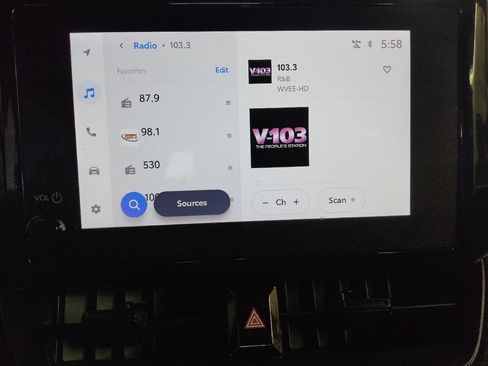 Used 2025 Toyota Corolla LE FWD image 25
