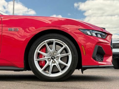 Used 2025 Ford Mustang GT Premium RWD image 43