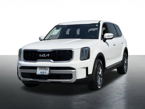 Certified 2024 Kia Telluride LX FWD image 4