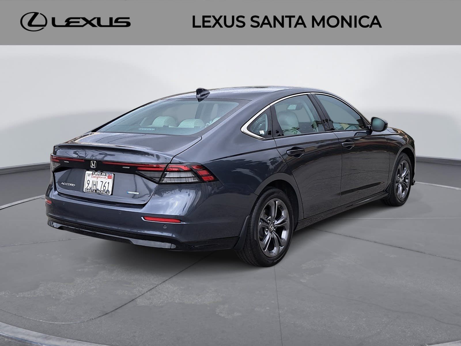 Used 2023 Honda Accord EX-L image 5