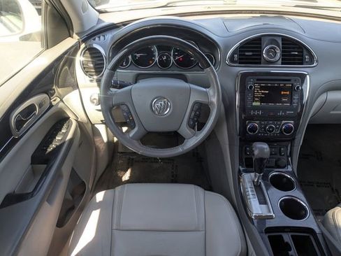 Used 2017 Buick Enclave Premium image 17