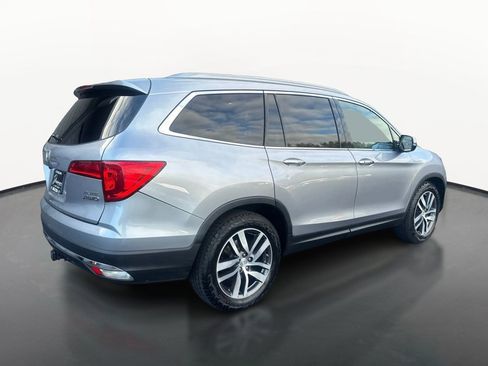 Used 2016 Honda Pilot Elite image 3