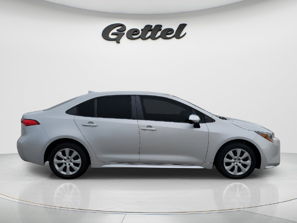 Certified 2024 Toyota Corolla LE FWD image 4