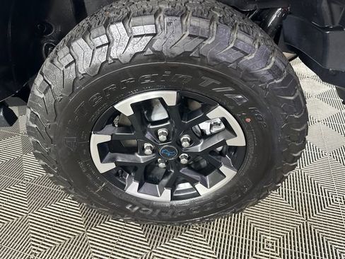 Used 2025 Jeep Wrangler Unlimited Rubicon 4xe w/ Convenience Group image 5