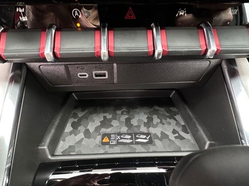 New 2026 GMC Canyon AT4X w/ LPO, Black Badging Package AWD/4WD image 32