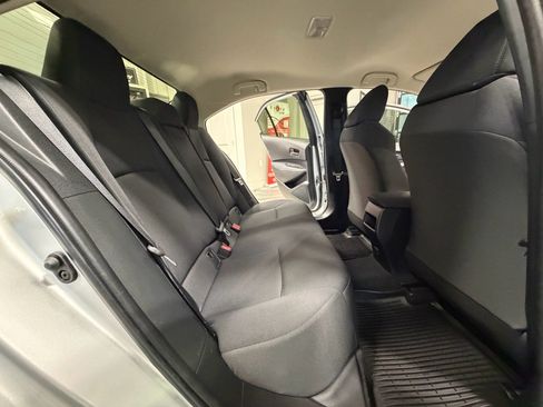 Used 2022 Toyota Corolla LE FWD image 43