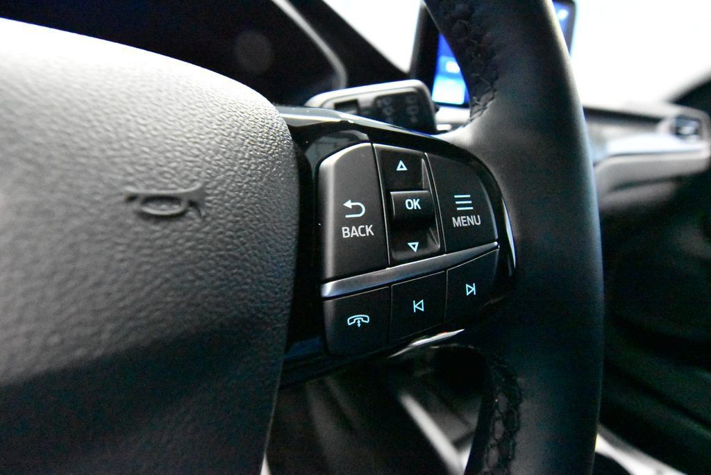 Used 2024 Ford Escape Active AWD/4WD image 12