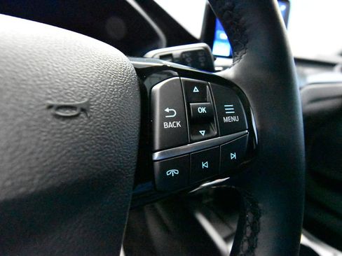 Used 2024 Ford Escape Active image 12