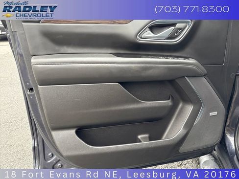 Used 2022 Chevrolet Tahoe Z71 w/ Luxury Package image 14