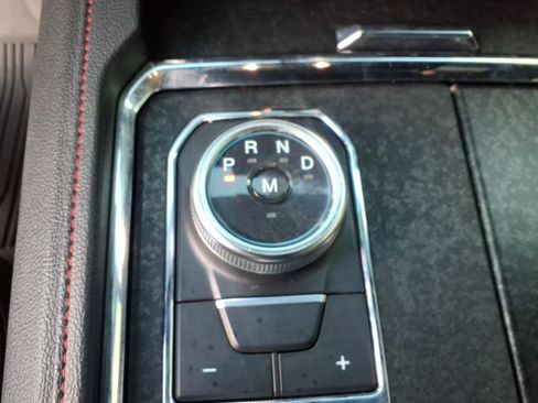 Used 2024 Ford Expedition Max Limited AWD/4WD image 27