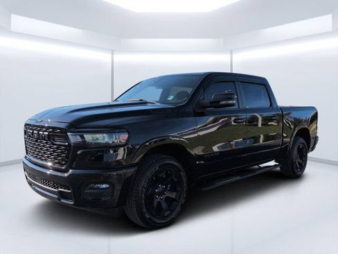 Used 2025 RAM 1500 Big Horn AWD/4WD image 7