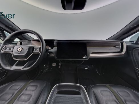Used 2024 Rivian R1S Adventure AWD/4WD image 28
