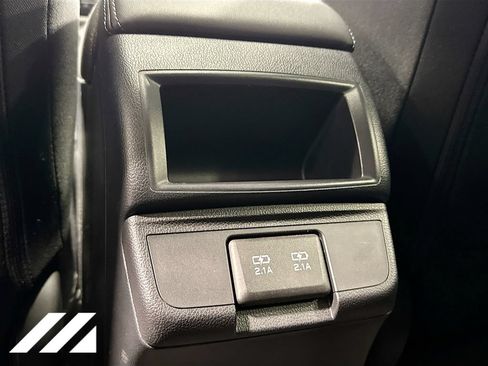Used 2019 Subaru Outback 2.5i Premium w/ Protection Package #1 AWD/4WD image 27