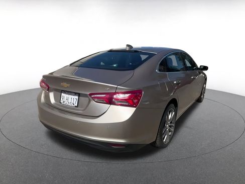 Used 2024 Chevrolet Malibu LT image 15