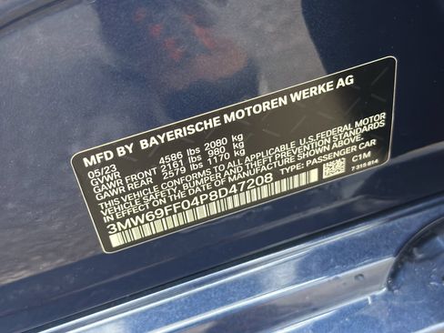 Used 2023 BMW 330i Sedan w/ Premium Package RWD image 37