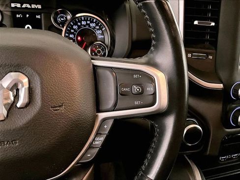 Used 2020 RAM 1500 Big Horn AWD/4WD image 18