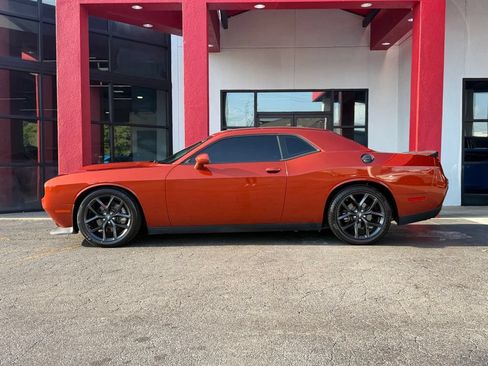 Used 2022 Dodge Challenger GT w/ Blacktop Package RWD image 3