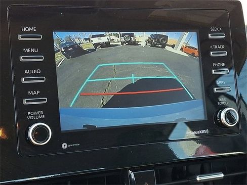 Used 2024 Toyota Camry SE image 12