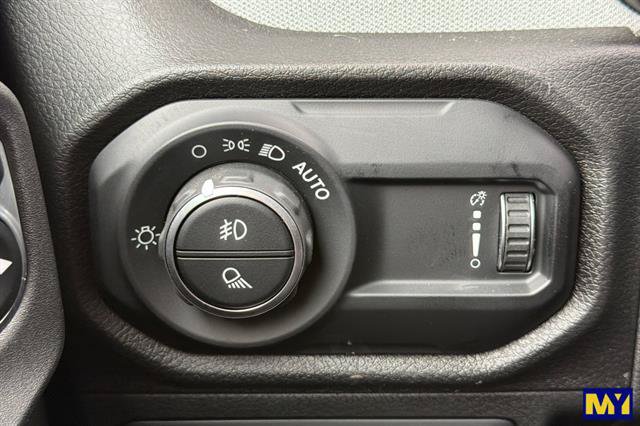 Used 2024 Jeep Gladiator Sport AWD/4WD image 32