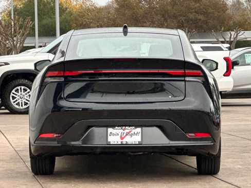 New 2026 Toyota Prius image 5