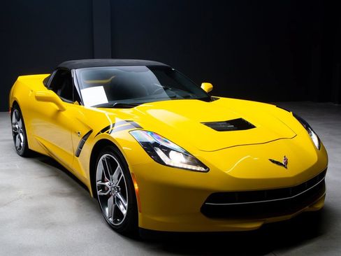 Used 2015 Chevrolet Corvette Stingray Convertible w/ 3LT Preferred Equipment Group RWD image 48